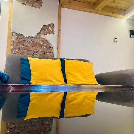 Central Loft *